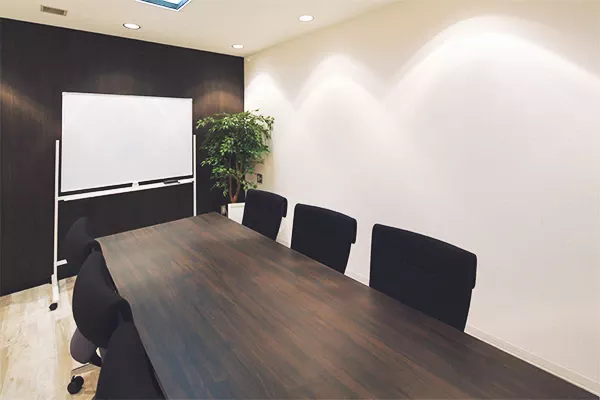 南森町駅駅・大阪天満宮駅近く。大阪エリアのアクセスが良い事務所